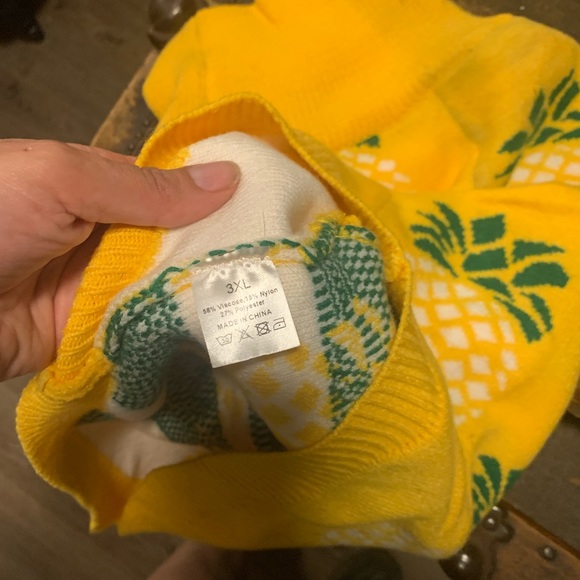 Pineapple Dog Sweater Spark Paws 3XL - Picture 3 of 4